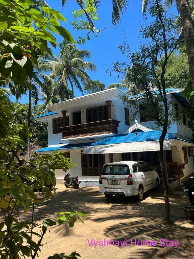 Vyshnavi Home Stay Thanniyam Екстер'єр фото